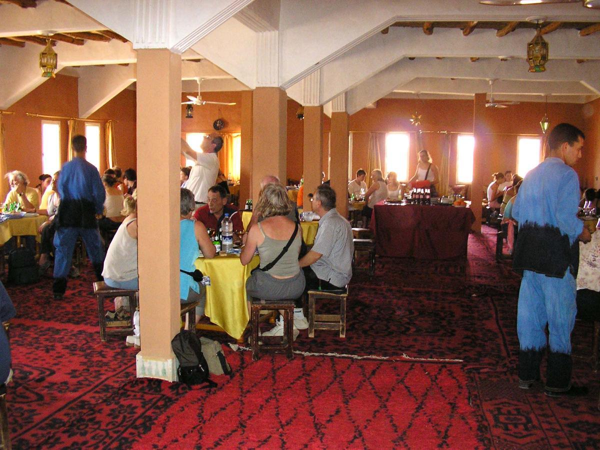 Kasbah Meteorites Hotel Imi n'Ouzrou Eksteriør billede