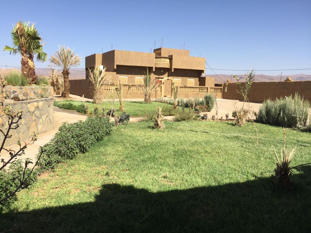 Kasbah Meteorites Hotel Imi n'Ouzrou Eksteriør billede