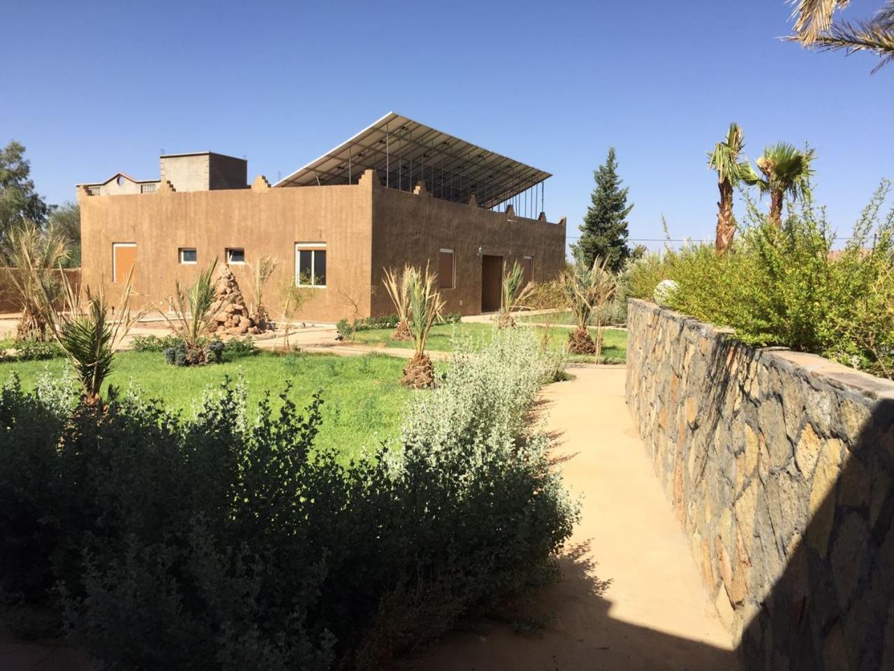 Kasbah Meteorites Hotel Imi n'Ouzrou Eksteriør billede